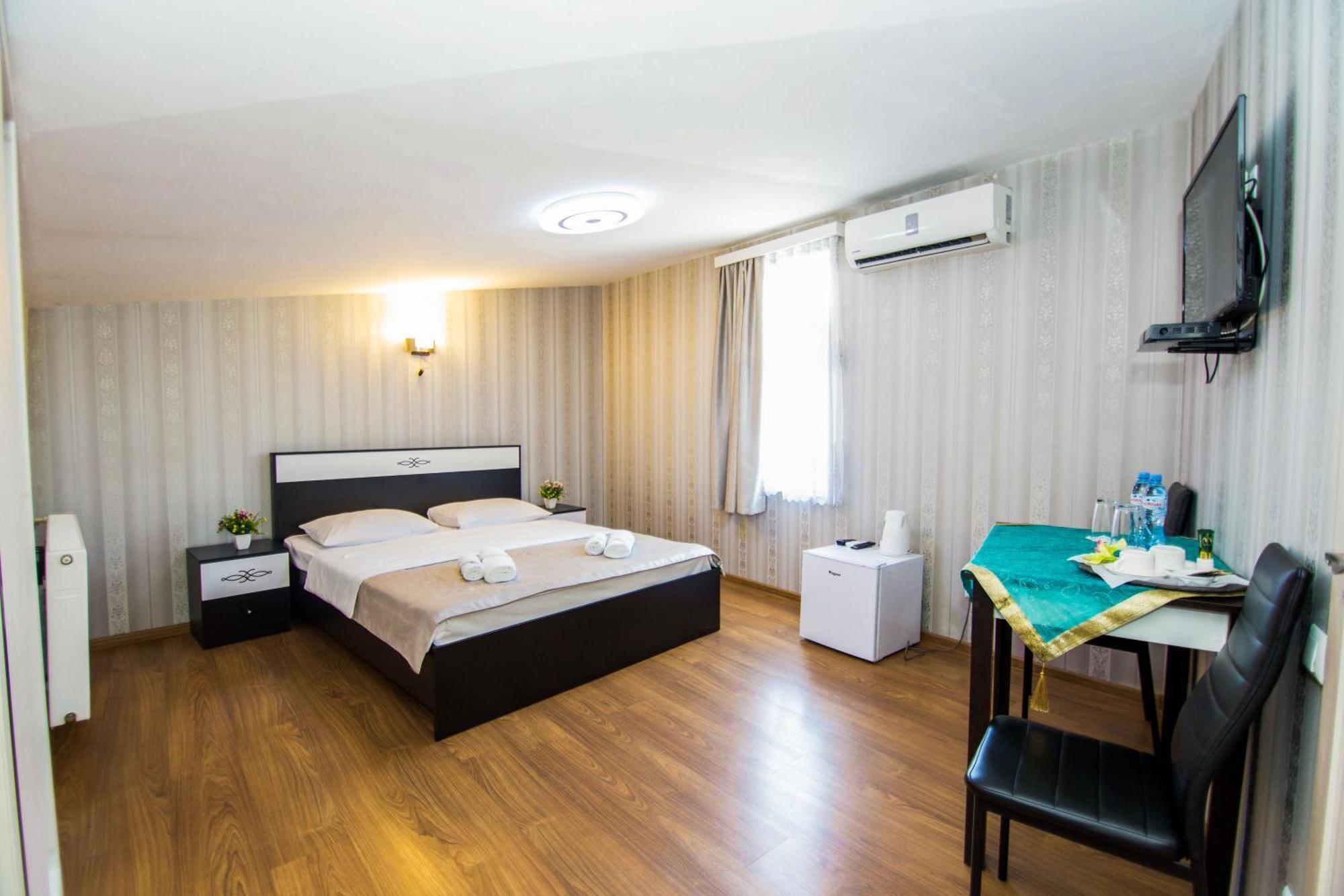 Hotel Care Inn Tbiliszi Kültér fotó