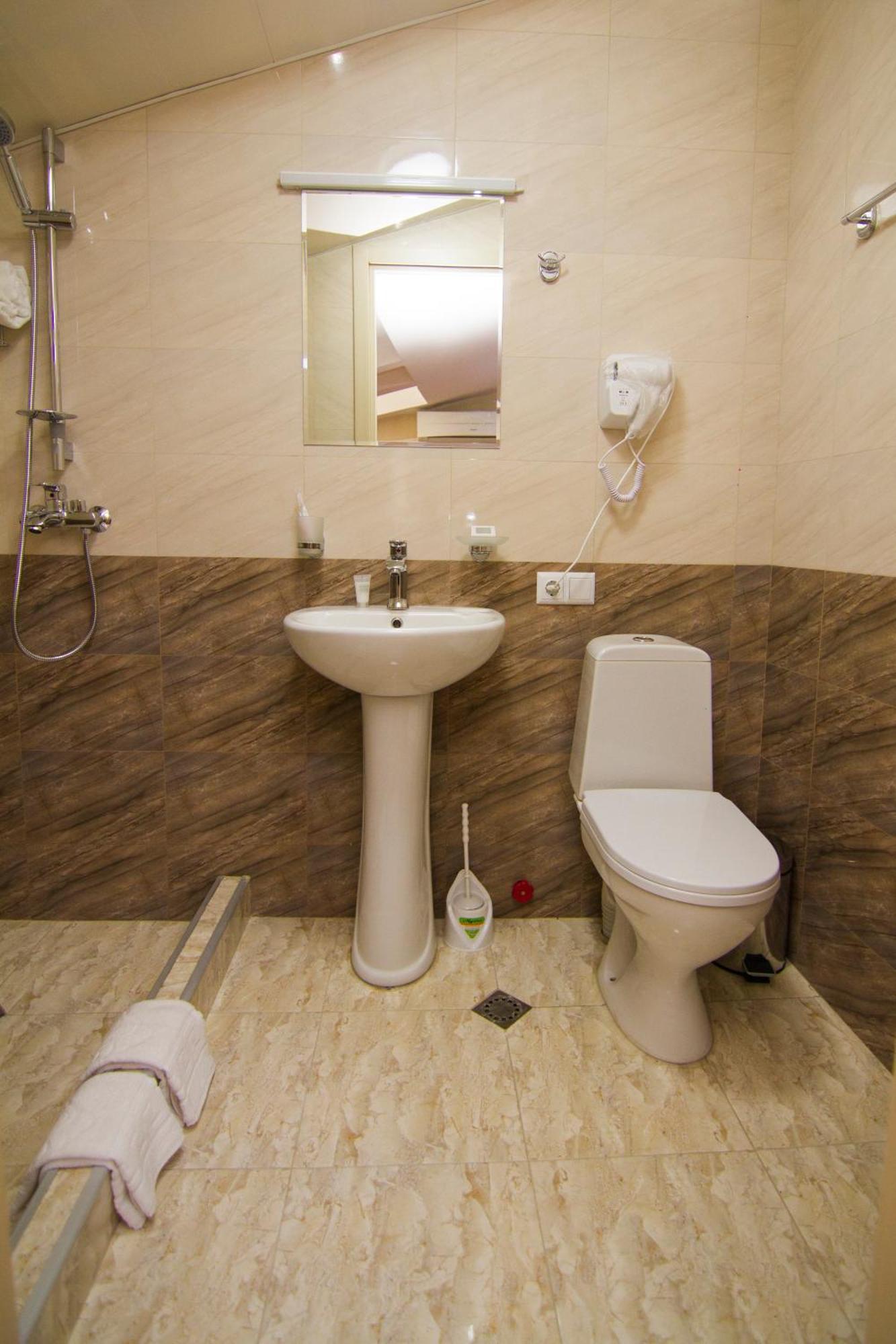 Hotel Care Inn Tbiliszi Kültér fotó